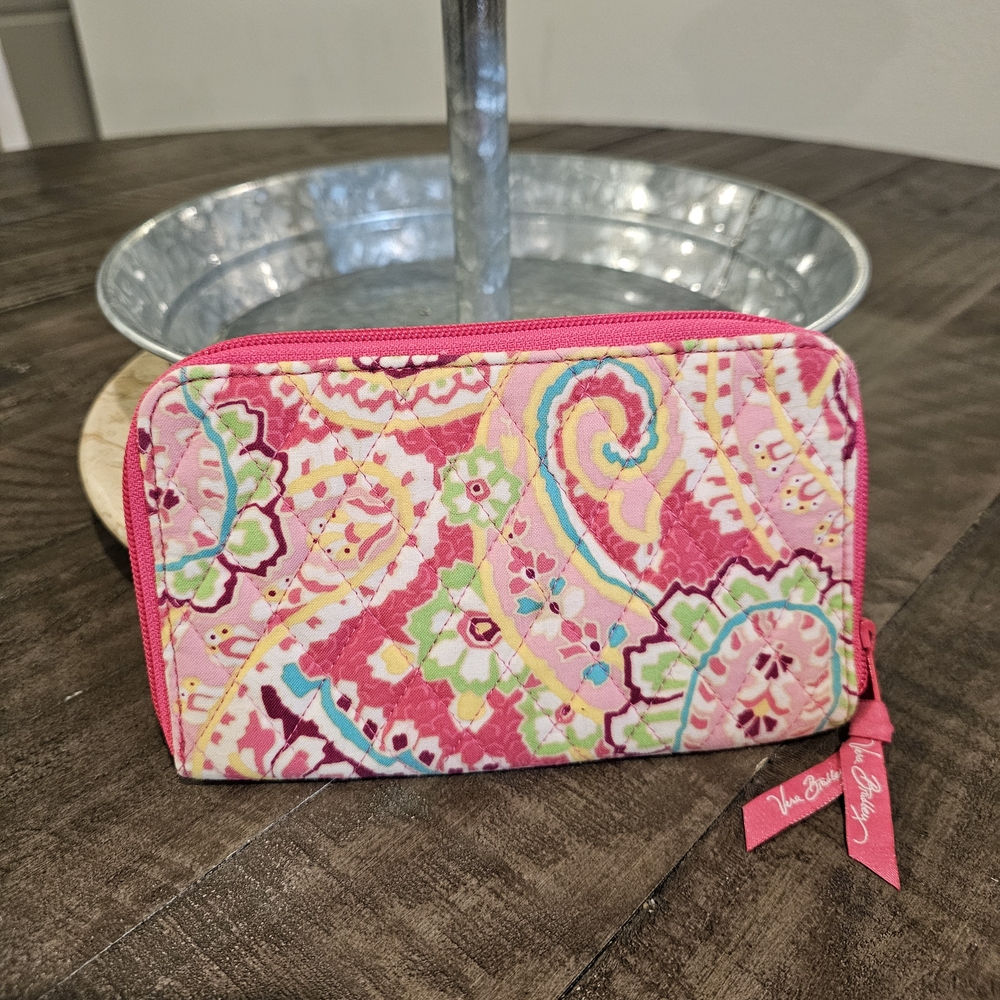 Vera Bradley Capri Melon Zip Around Wallet (Retired Spring 2007) NWOT